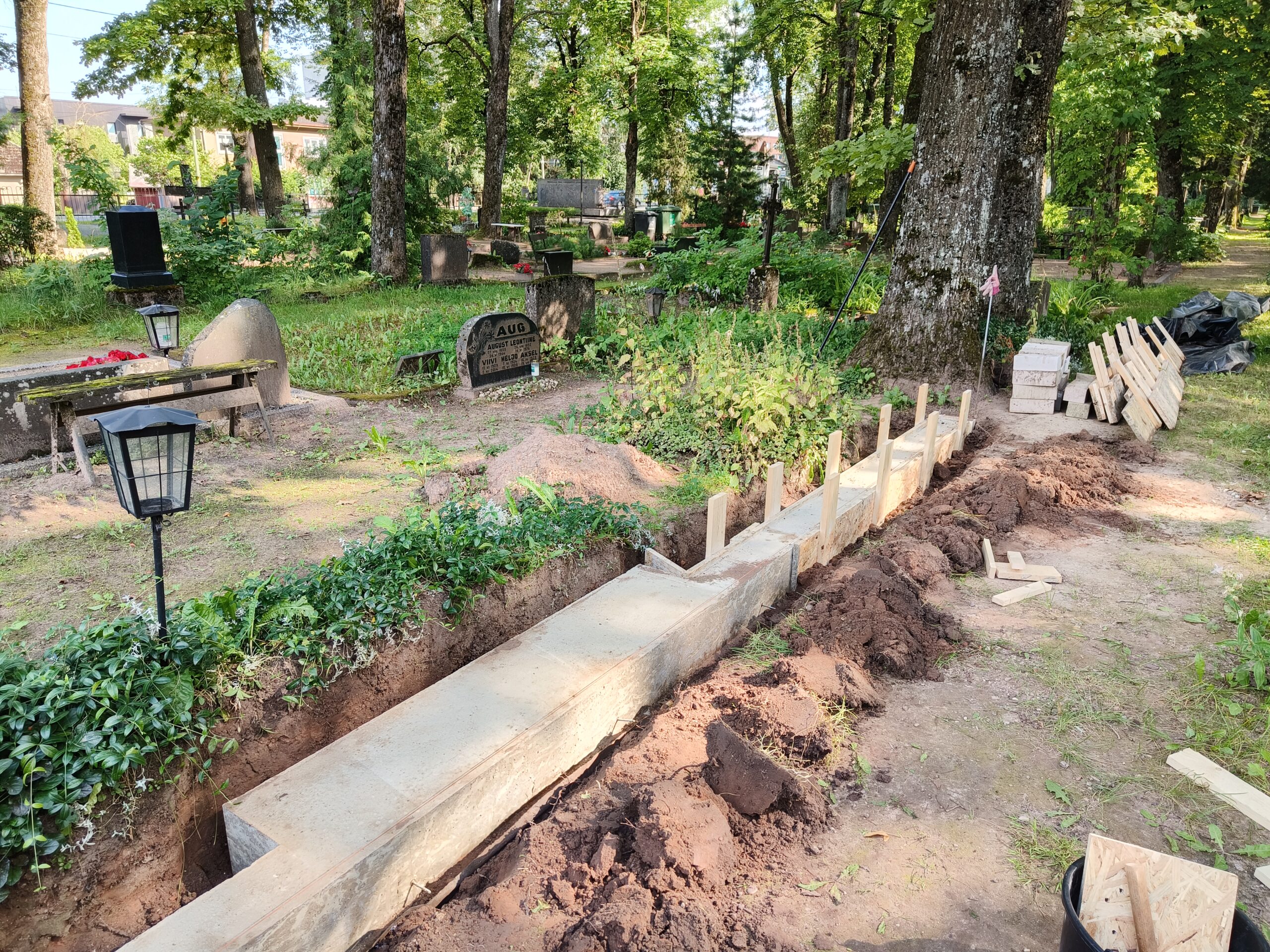 The Art of Drawing Readers In: Your attractive post title goes here